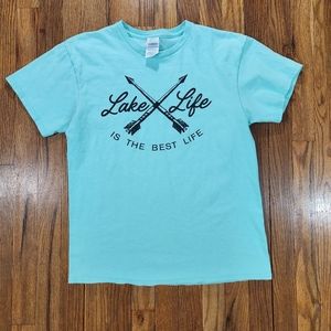 Lake life Tee shirt size Medium